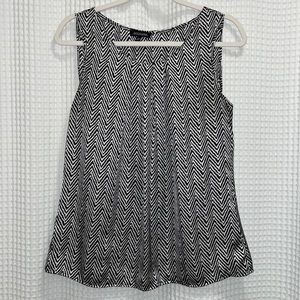 Notations Sleeveless Blouse Top